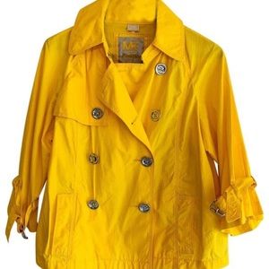 MICHAEL KORS MK Yellow Crop Trench Jacket